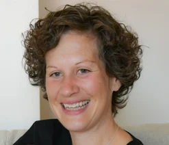 Miriam Knapp